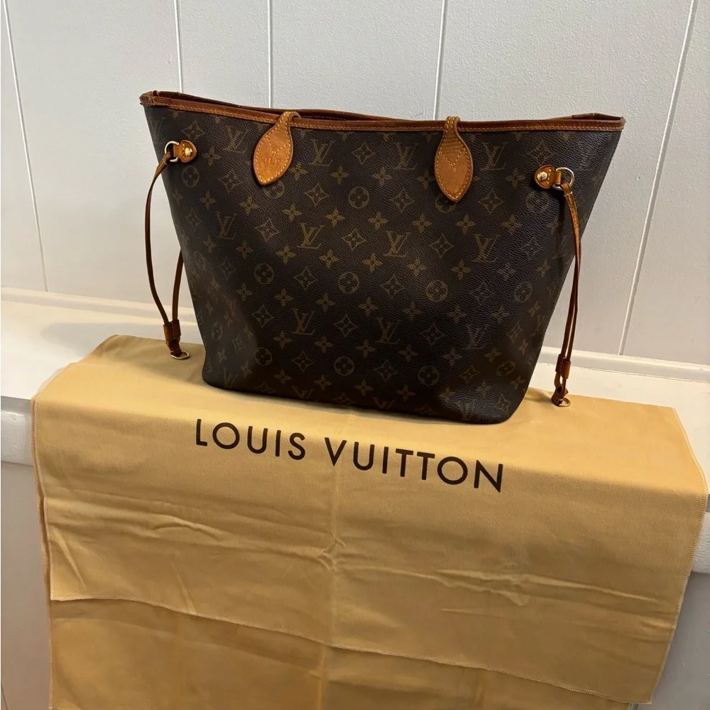 Louis Vuitton monogram canvas Neverfull bag - Picture 2 of 12